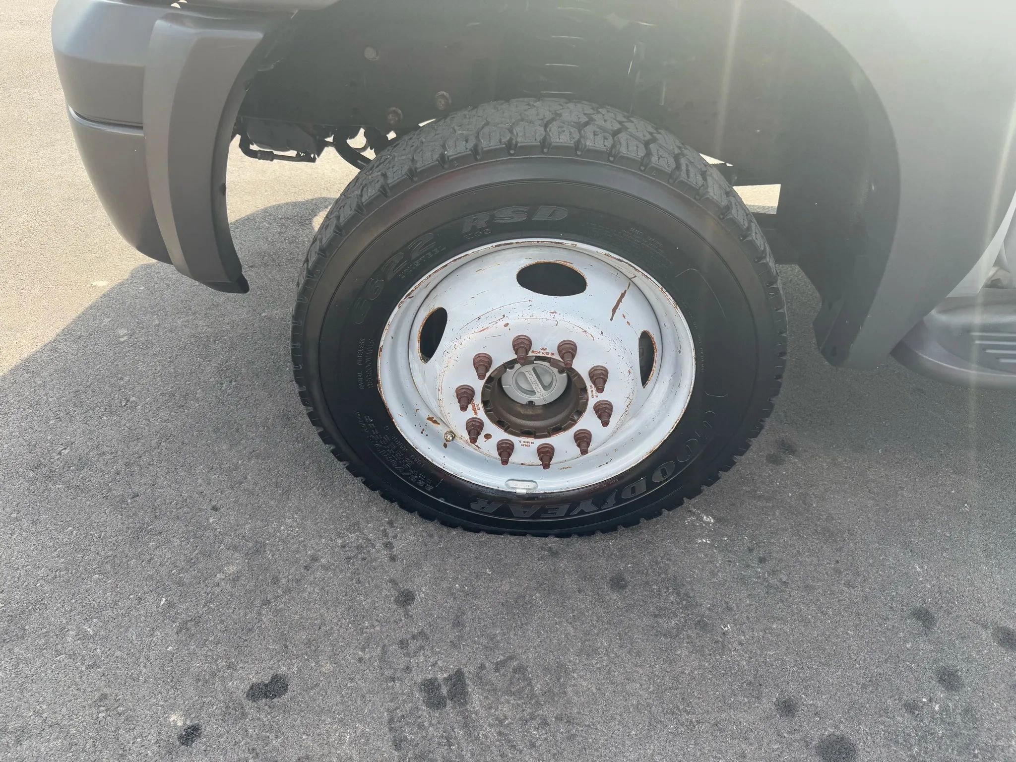 Used 2005 Ford F450 4x4 Crew Cab Super Duty image 22