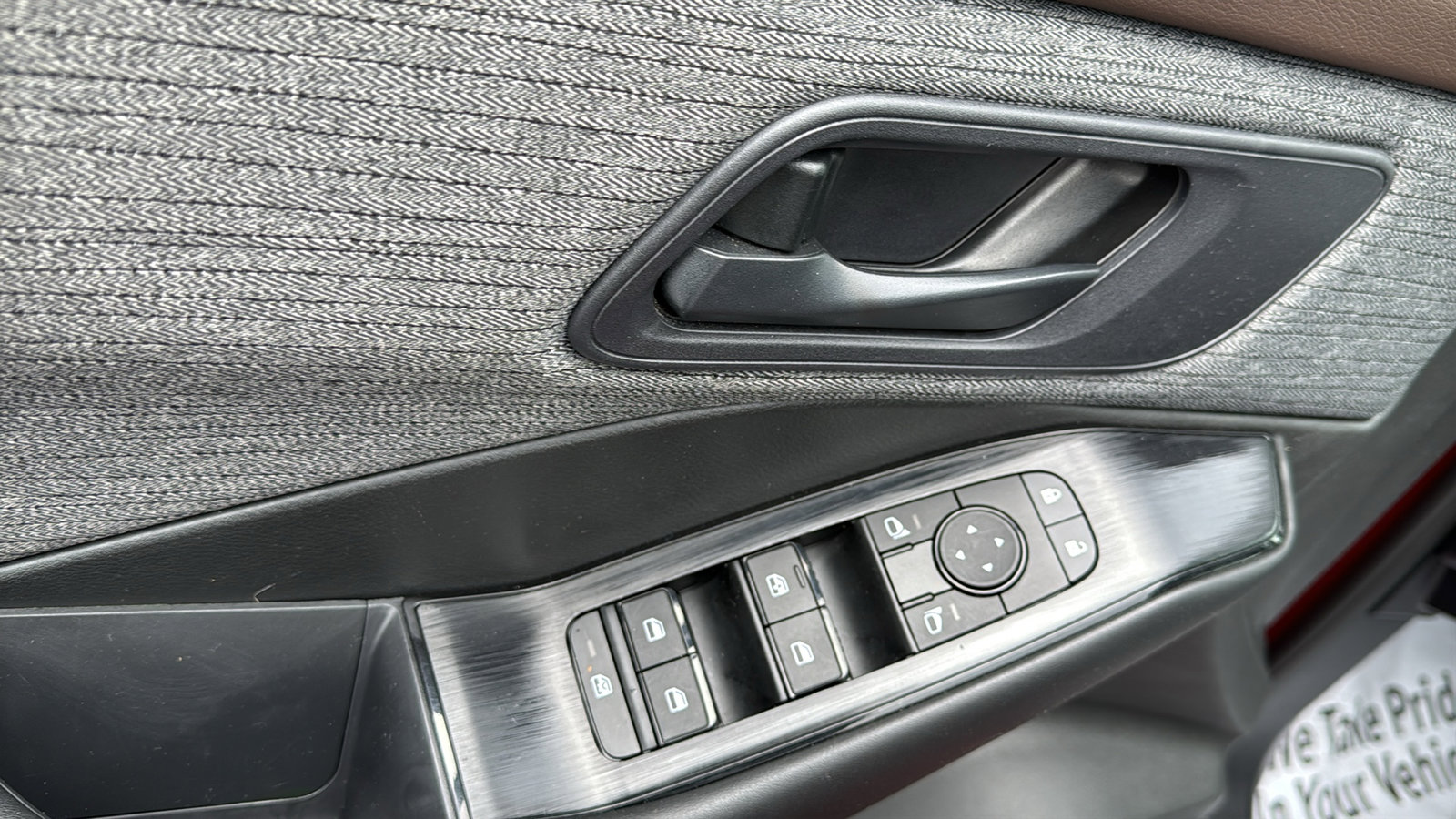 Certified 2023 Nissan Rogue S AWD/4WD image 7