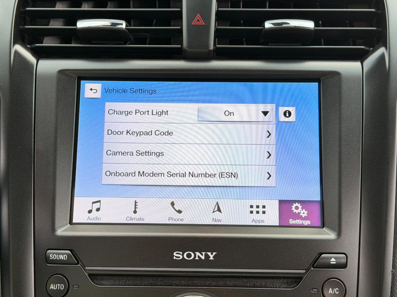 Used 2019 Ford Fusion Energi Titanium FWD image 63