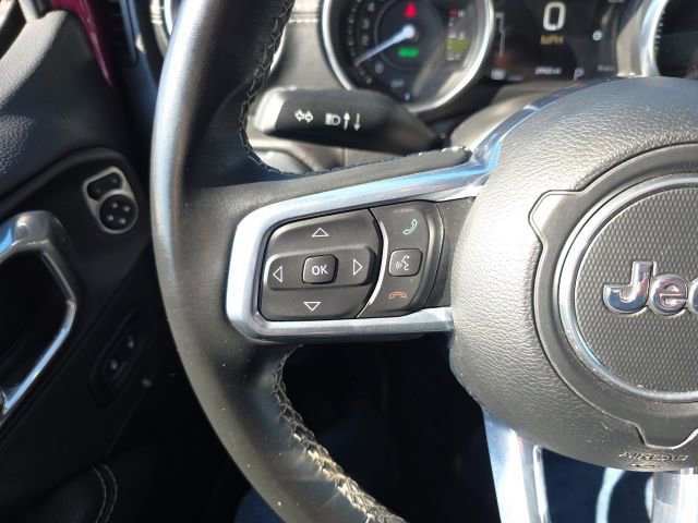 Used 2022 Jeep Wrangler Unlimited Sahara w/ Safety Group AWD/4WD image 18