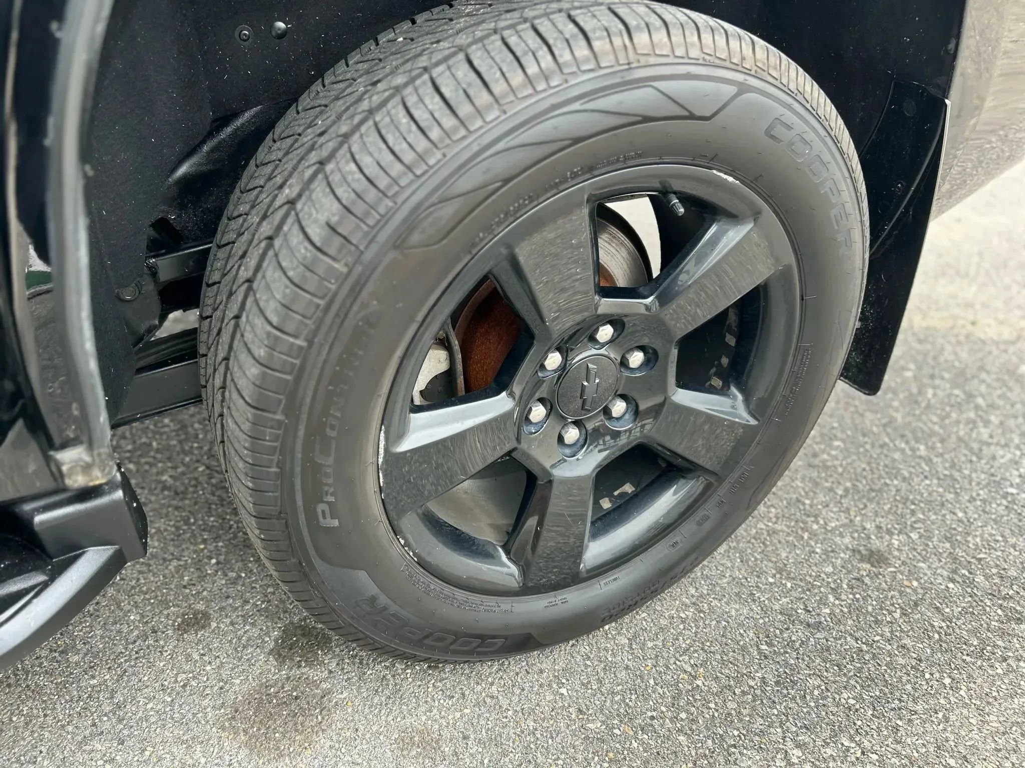 Used 2019 Chevrolet Tahoe LT w/ Luxury Package image 11