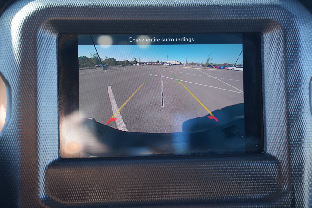 Used 2020 Jeep Gladiator Overland AWD/4WD image 27
