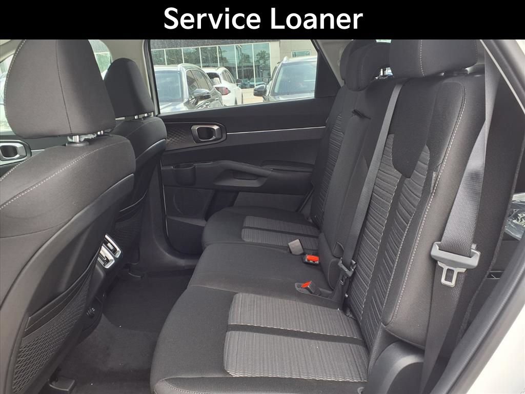 New 2026 Kia Sorento LX FWD image 13