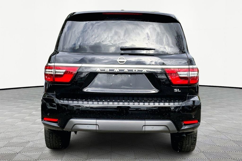Used 2023 Nissan Armada SL w/ Captain's Chairs Package image 6