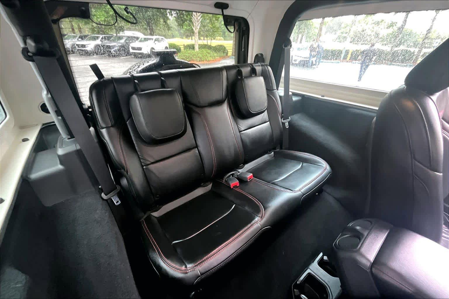Used 2019 Jeep Wrangler Rubicon AWD/4WD image 18