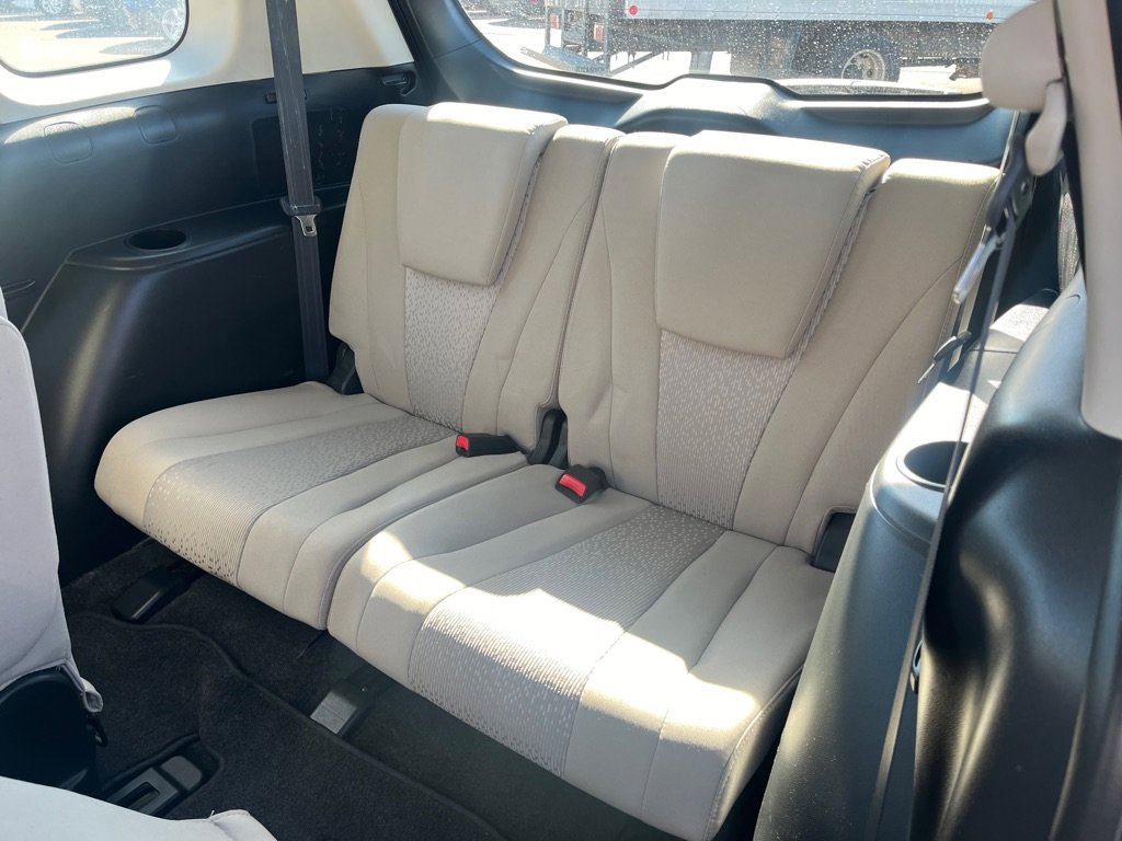 Used 2012 MAZDA MAZDA5 Touring image 19