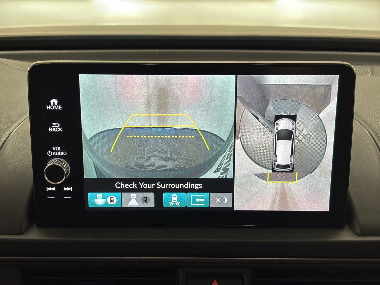 Used 2024 Honda Pilot TrailSport image 24