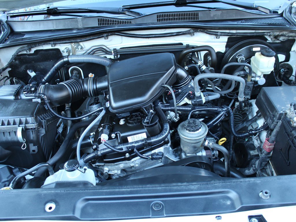 Used 2016 Toyota Tacoma SR image 28