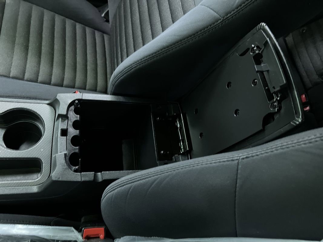Used 2014 Dodge Challenger R/T w/ Electronics Convenience Group RWD image 25