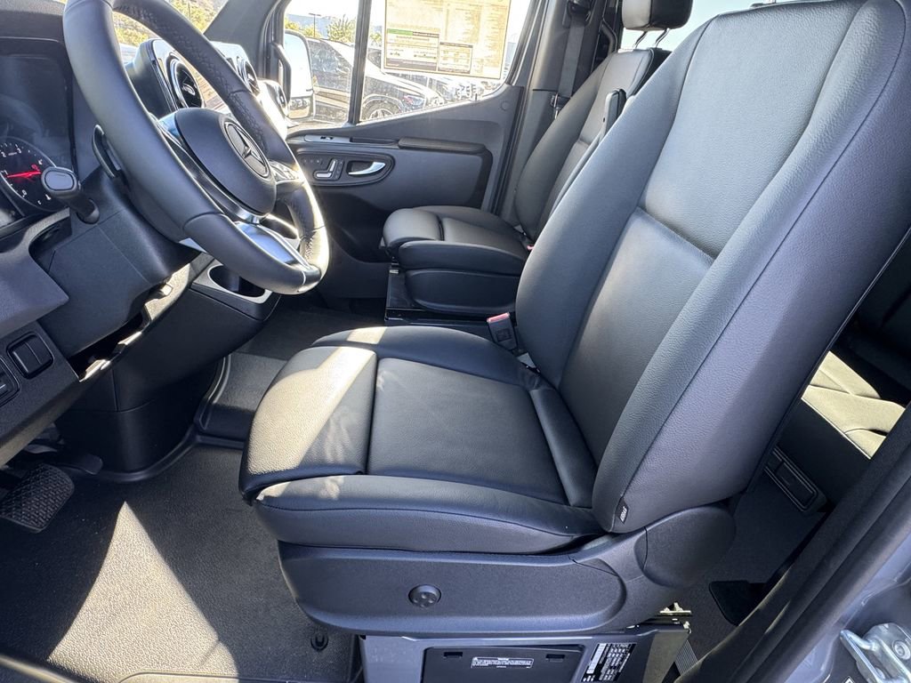 New 2026 Mercedes-Benz Sprinter 2500 image 17