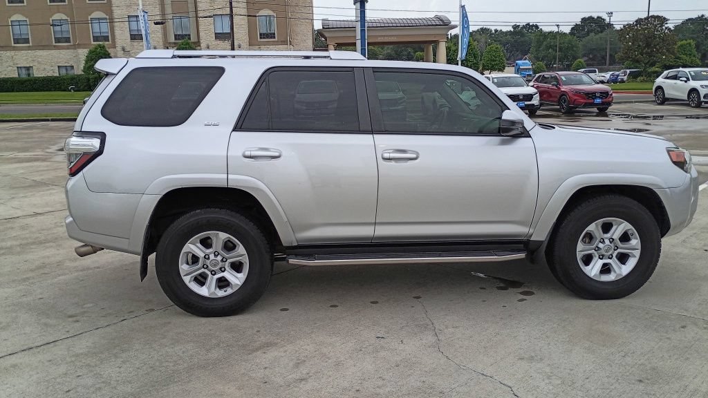 Used 2015 Toyota 4Runner SR5 RWD image 6
