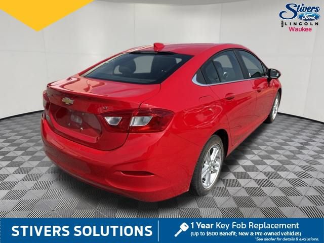Used 2017 Chevrolet Cruze LT FWD image 6