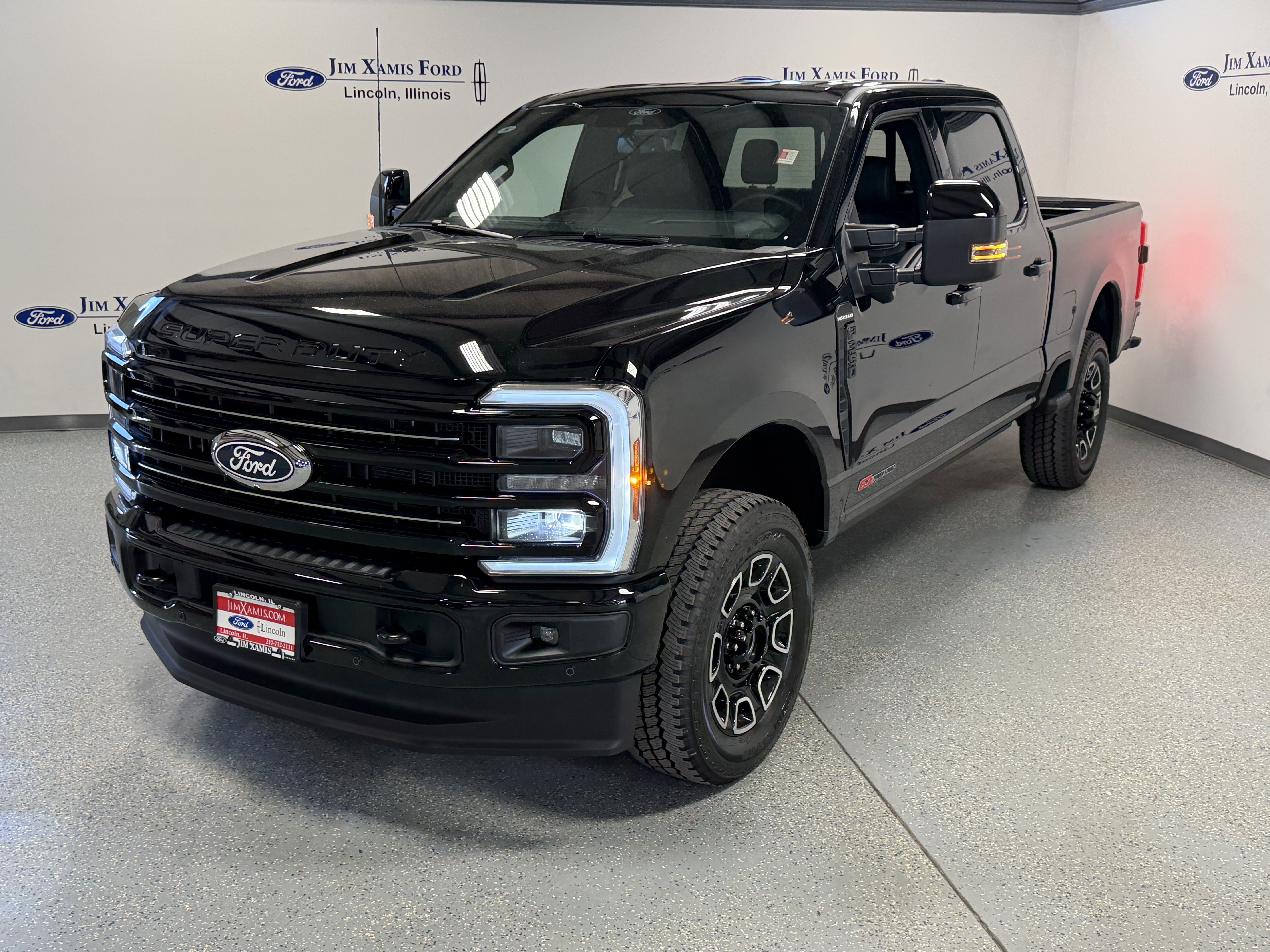 New 2027 Ford F350 Platinum w/ Snow Plow Prep Package AWD/4WD image 3