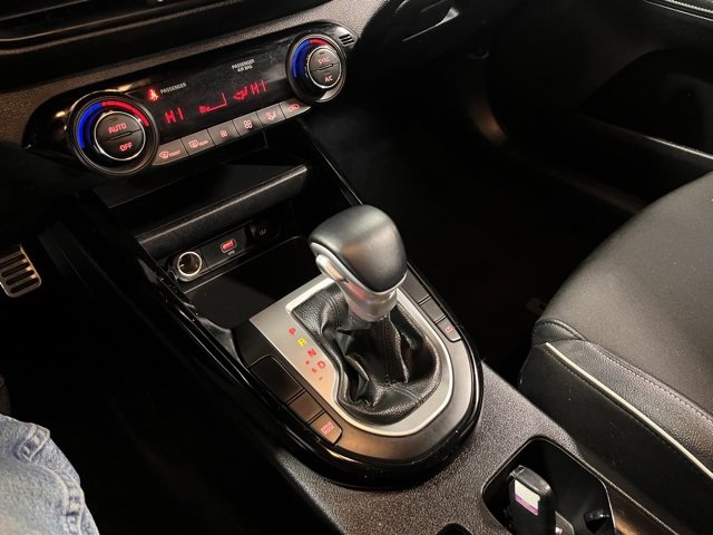 Used 2024 Kia Forte GT-Line image 28