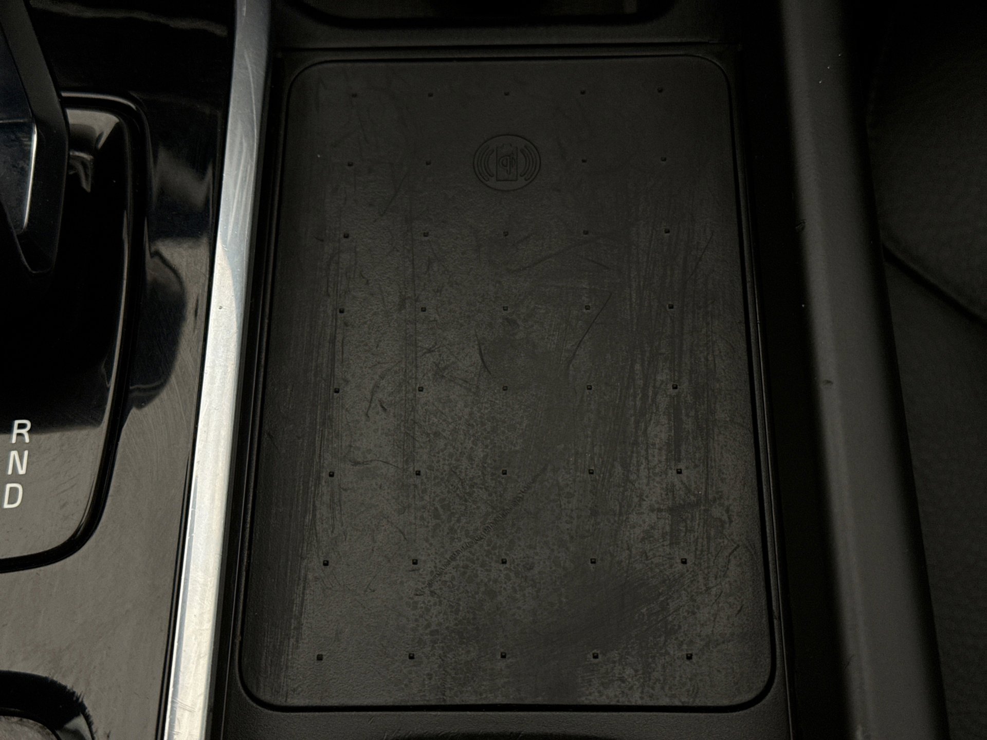 Used 2022 Volvo XC60 B5 Momentum w/ Climate Package image 17