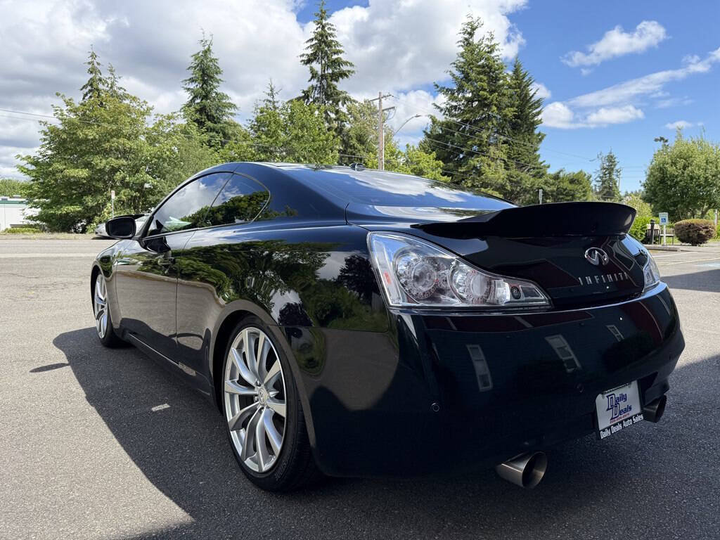 Used 2010 INFINITI G37 Journey w/ Premium Pkg RWD image 7