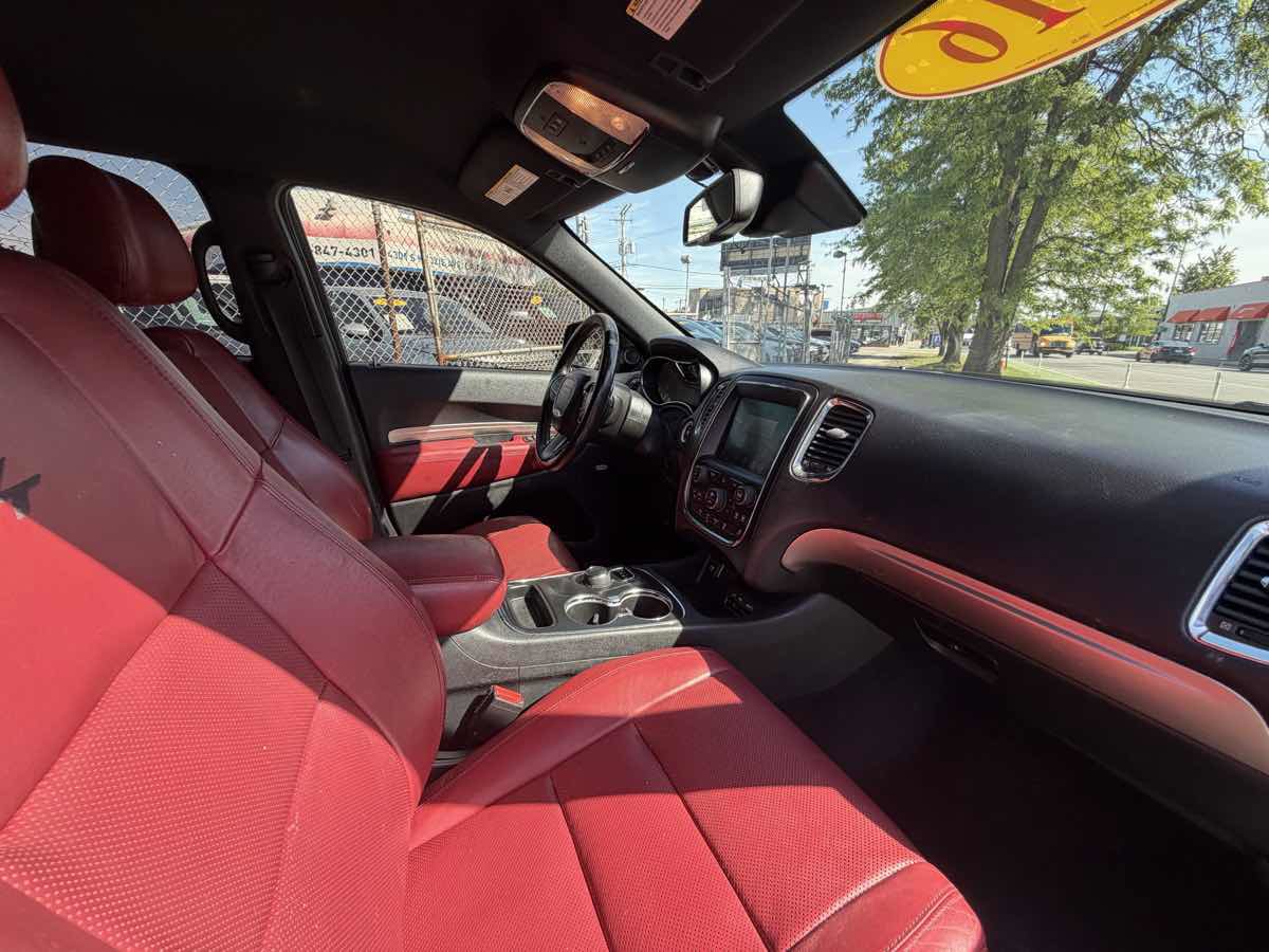 Used 2016 Dodge Durango R/T w/ Technology Group RWD image 29