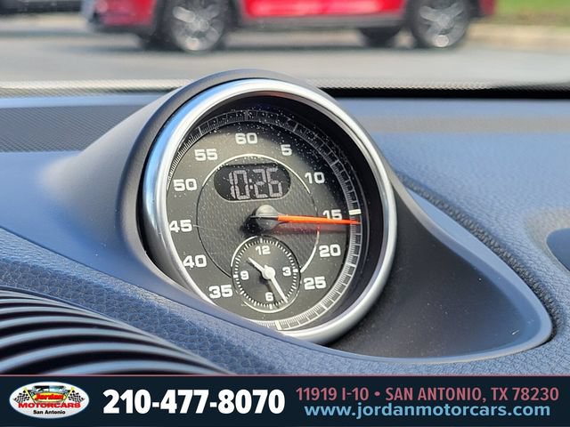 Used 2022 Porsche 718 Boxster RWD image 21