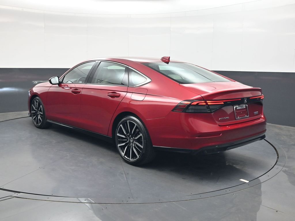 Used 2023 Honda Accord Touring image 6