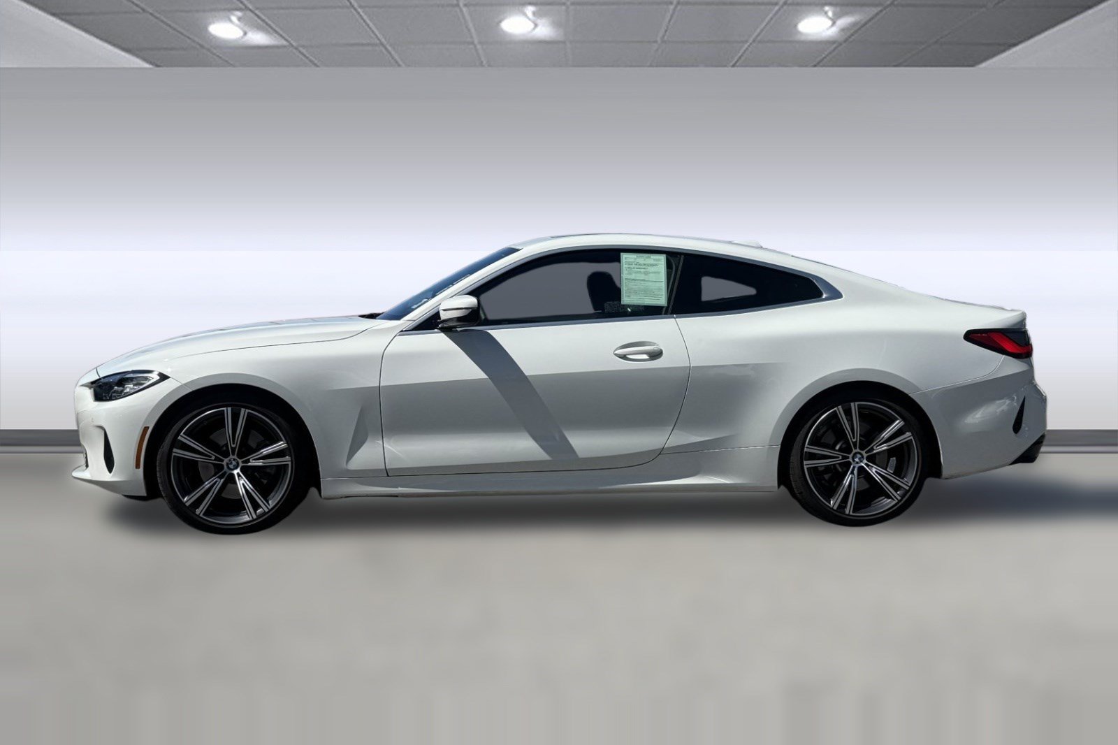 Certified 2024 BMW 430i Coupe w/ Premium Package RWD image 2