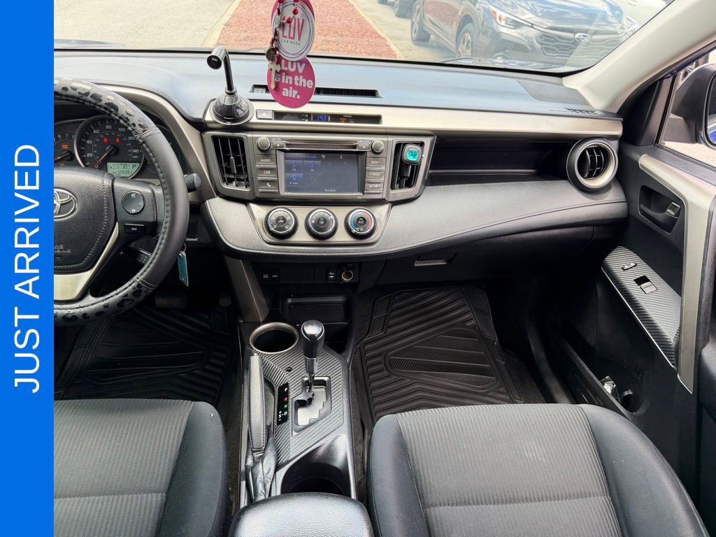 Used 2015 Toyota RAV4 LE FWD image 21