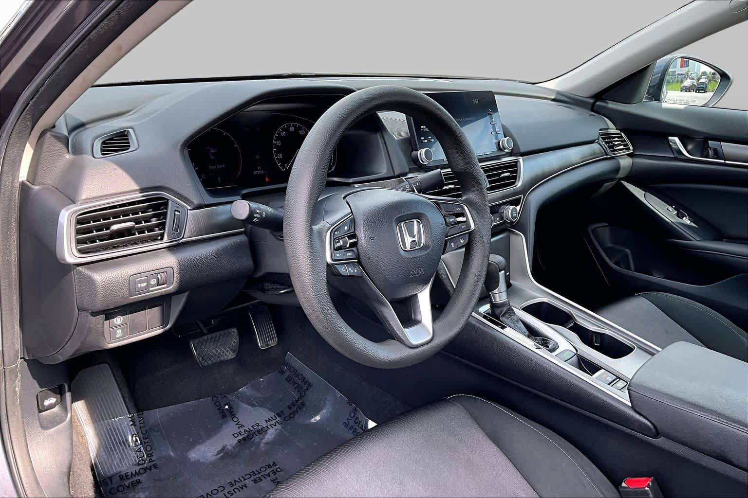 Used 2019 Honda Accord LX image 17