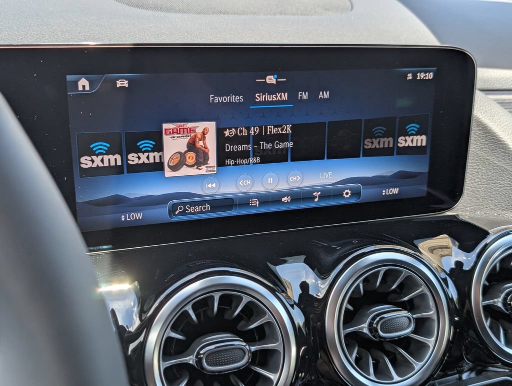 New 2026 Mercedes-Benz GLA 250 4MATIC image 15