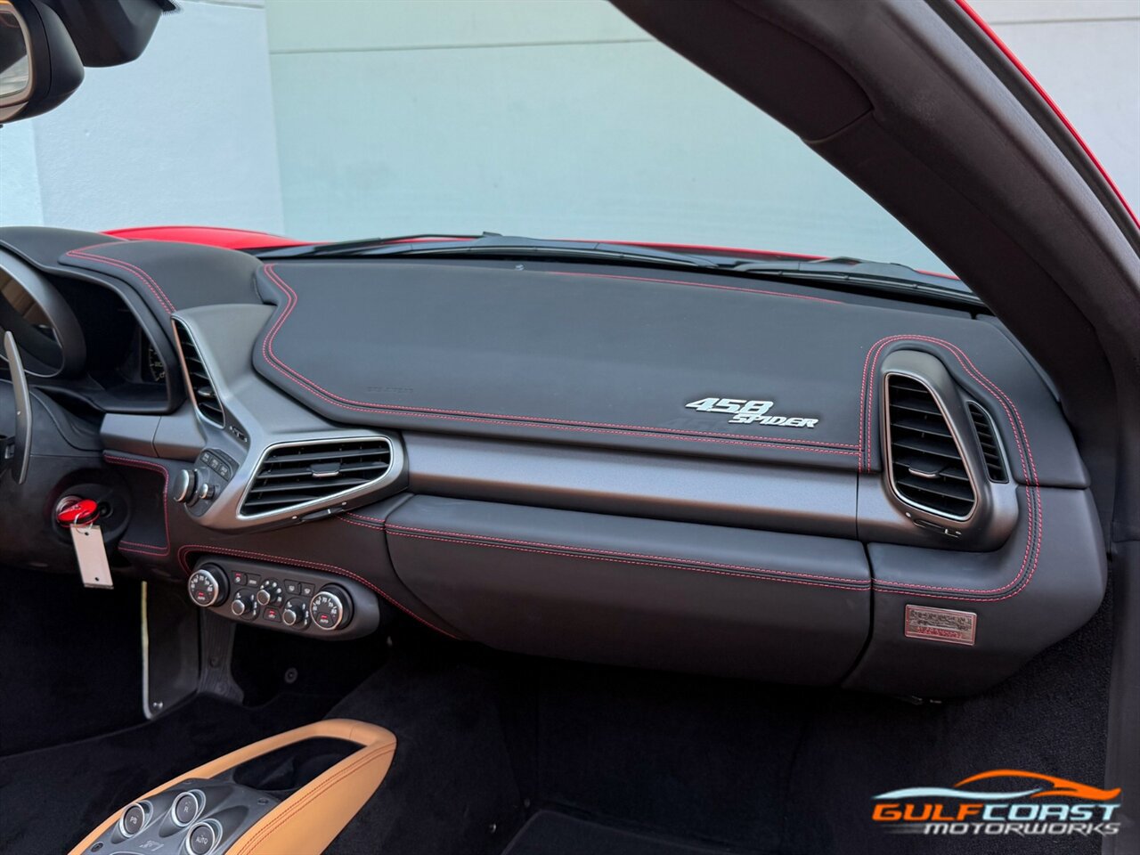 Used 2012 Ferrari 458 Spider RWD image 35