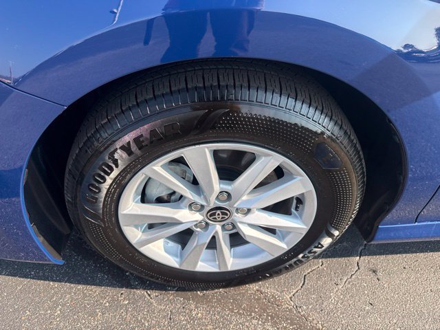 Used 2026 Toyota Camry LE FWD image 12