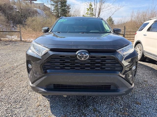 Used 2021 Toyota RAV4 XLE Premium image 6