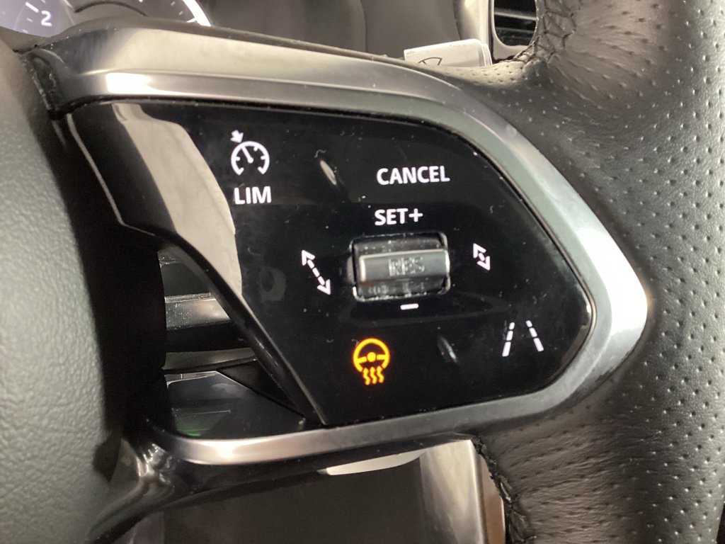 Used 2020 Jaguar XE R-Dynamic S image 26