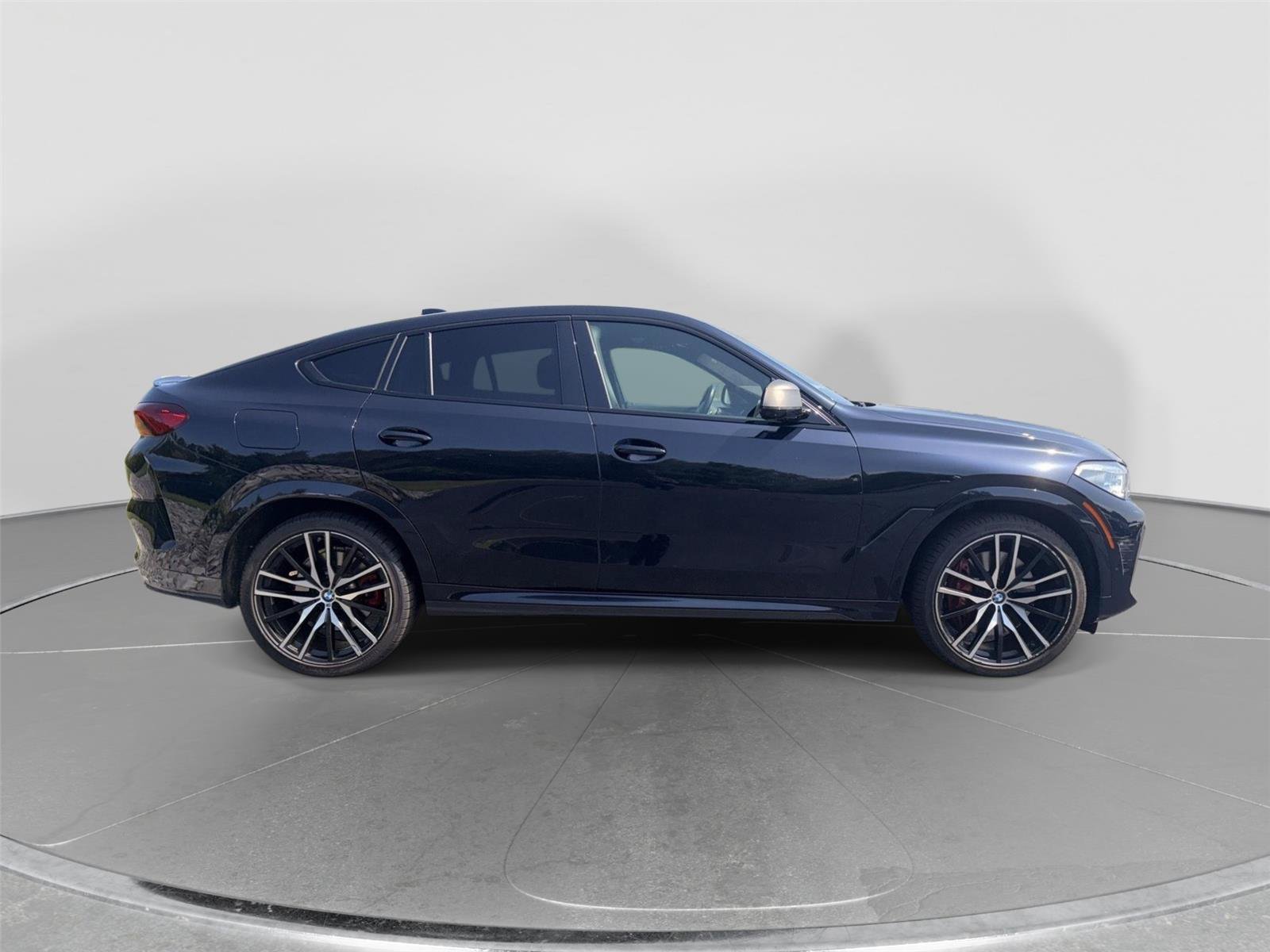 Used 2021 BMW X6 M50i w/ Executive Package AWD/4WD image 6
