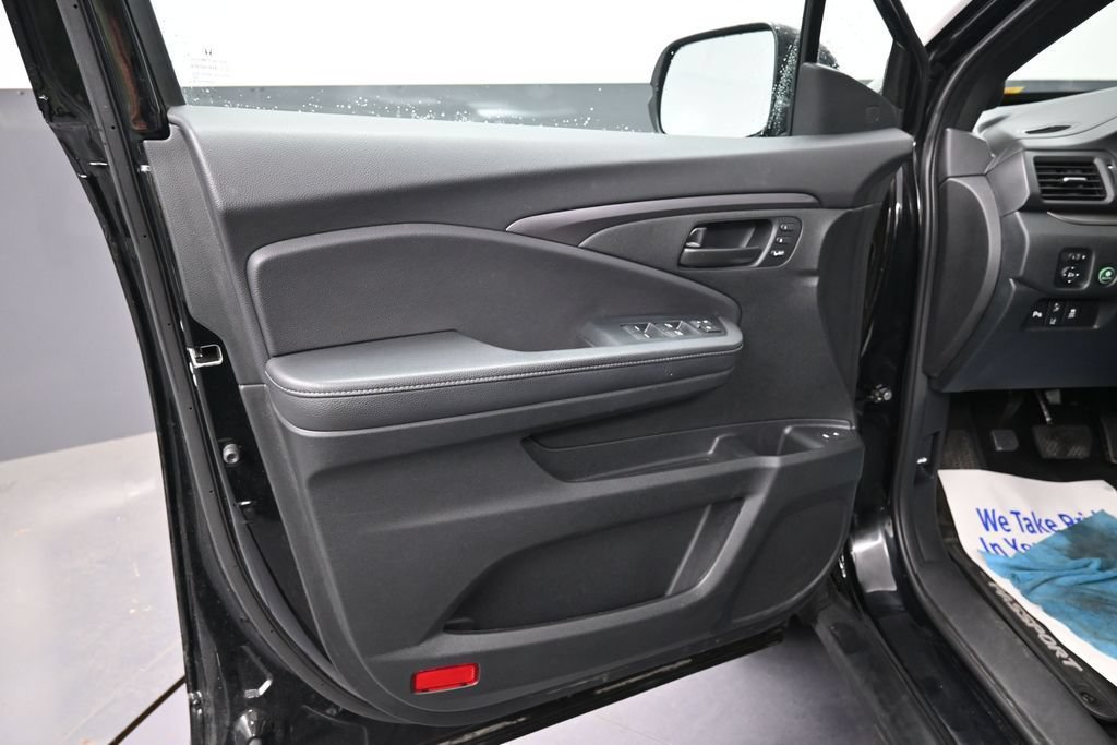 Used 2023 Honda Passport EX-L image 30