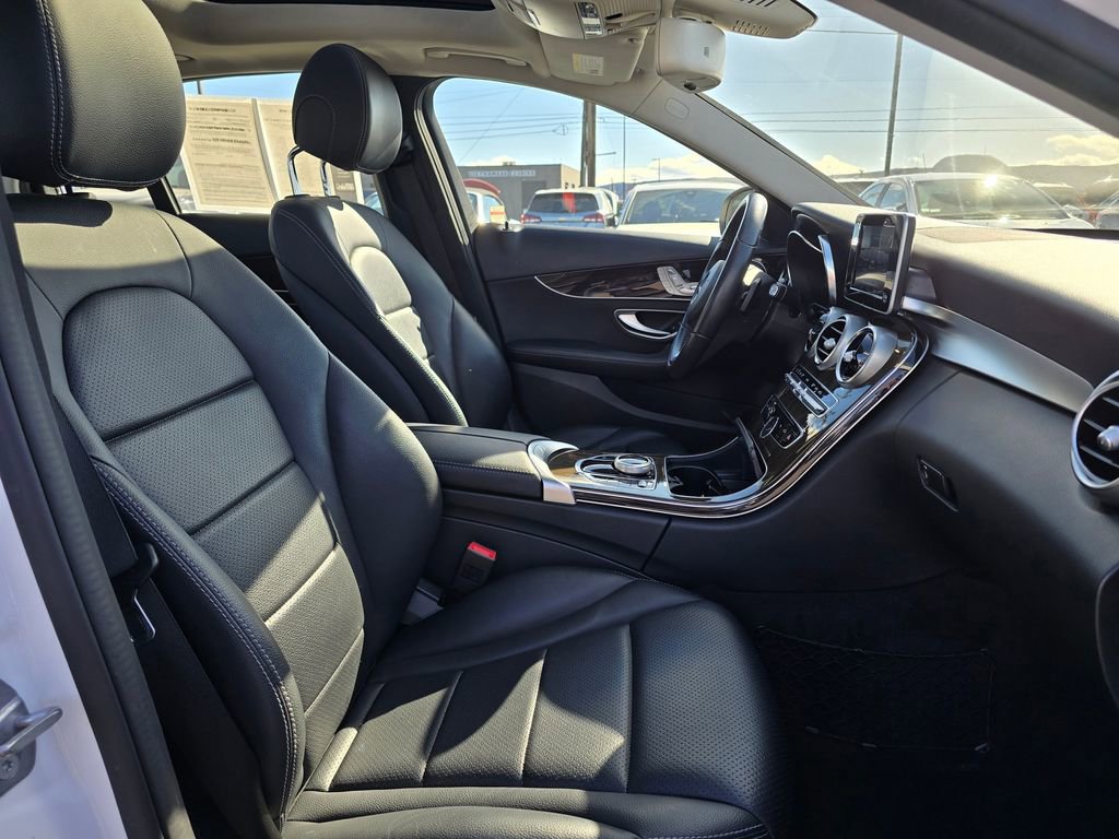 Used 2018 Mercedes-Benz C 300 Sedan image 12