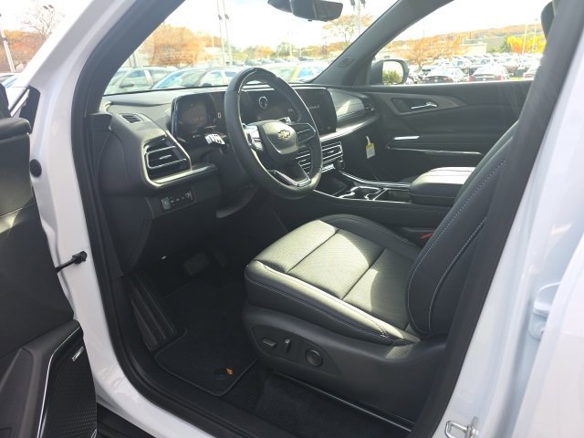 New 2026 Chevrolet Traverse LT image 12