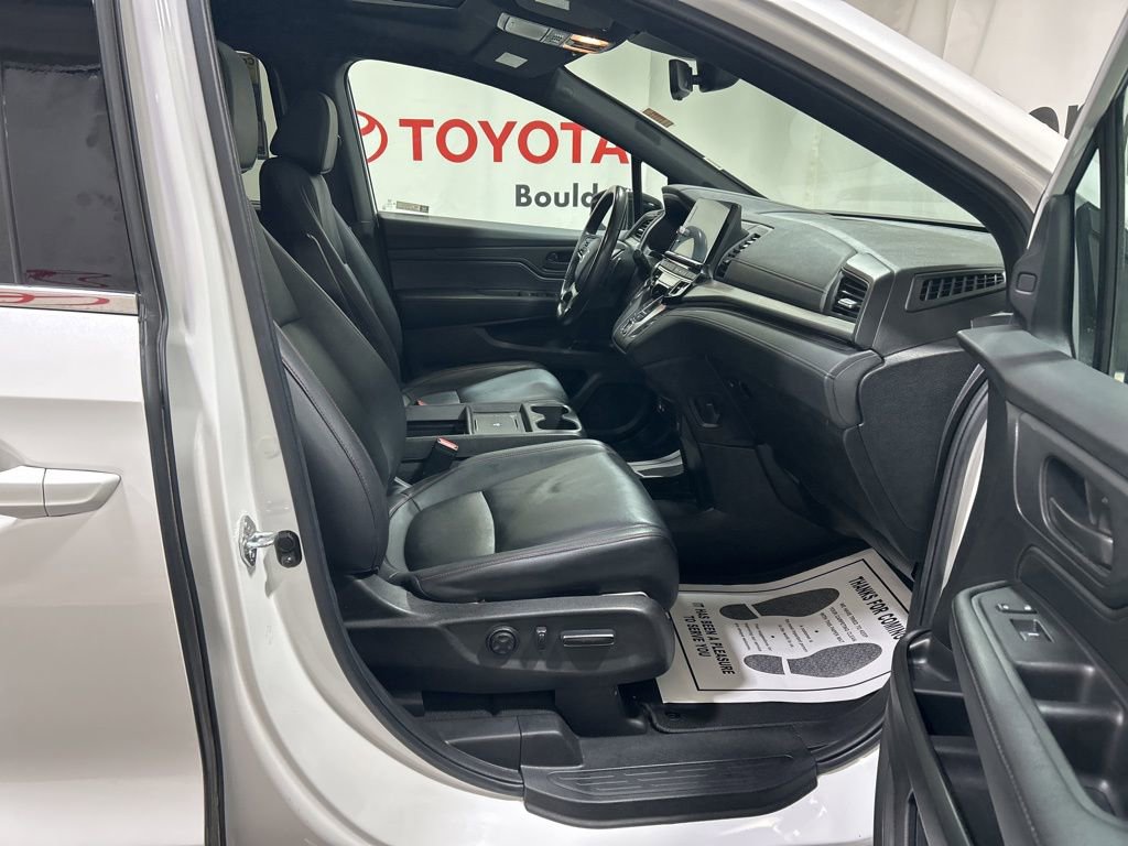 Used 2025 Honda Odyssey Sport-L image 13