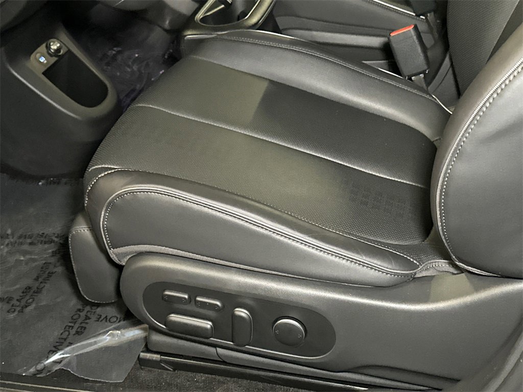 Used 2023 Hyundai Ioniq 5 Limited image 23