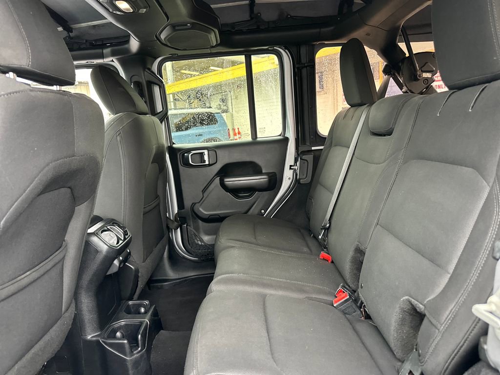 Used 2018 Jeep Wrangler Unlimited Sport S image 15