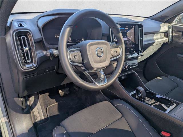 Used 2023 Volvo C40 P8 Recharge Ultimate image 11