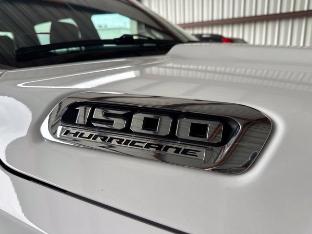 Used 2026 RAM 1500 Laramie AWD/4WD image 10