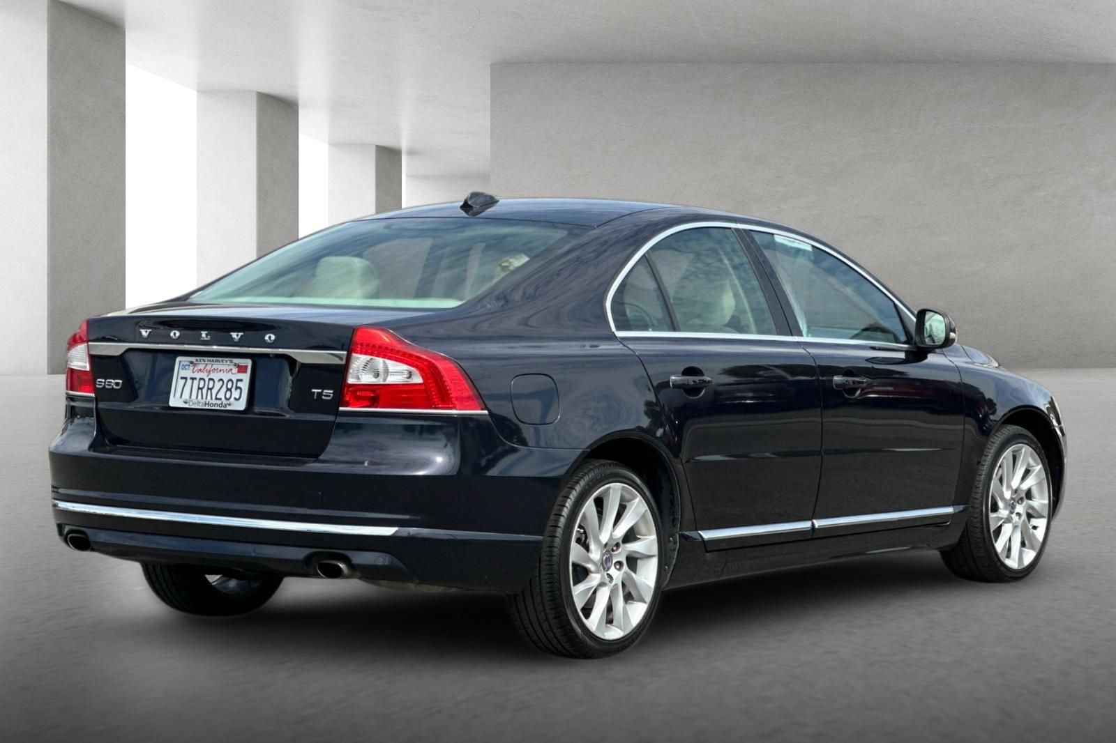 Used 2016 Volvo S80 T5 w/ Convenience Package FWD image 4