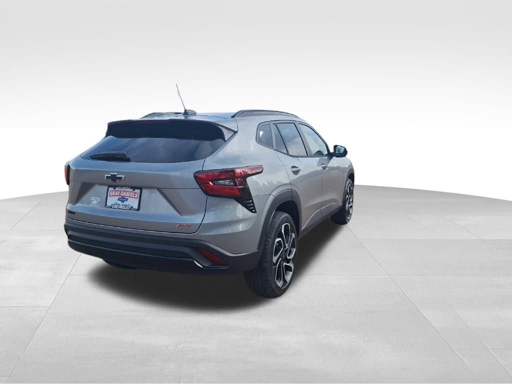 New 2026 Chevrolet Trax RS w/ Driver Confidence Package image 5