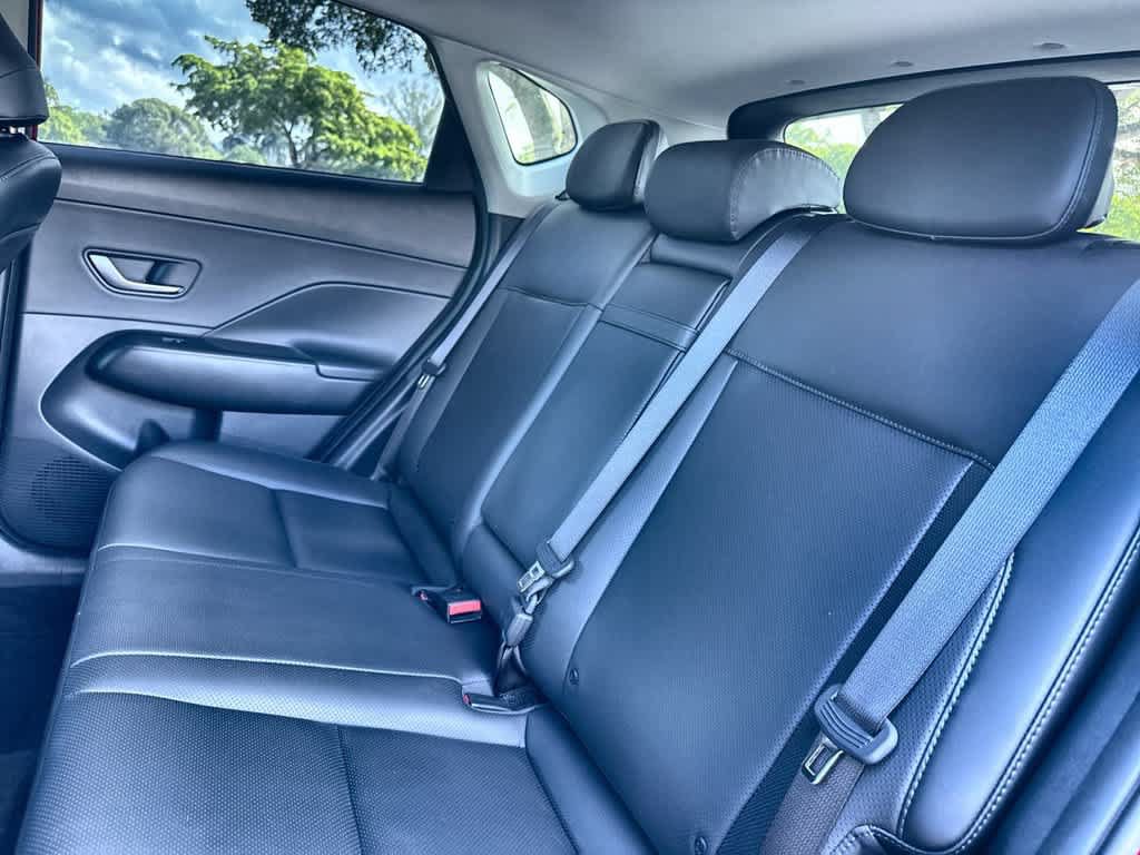 Used 2024 Hyundai Kona Limited FWD image 22