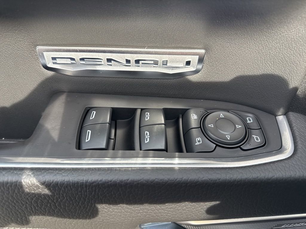 Used 2023 GMC Sierra 1500 Denali w/ Denali Reserve Package image 27