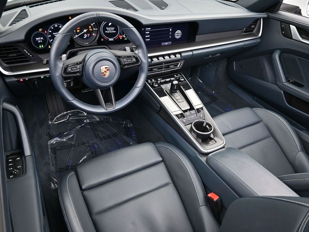 Used 2023 Porsche 911 Carrera S image 4