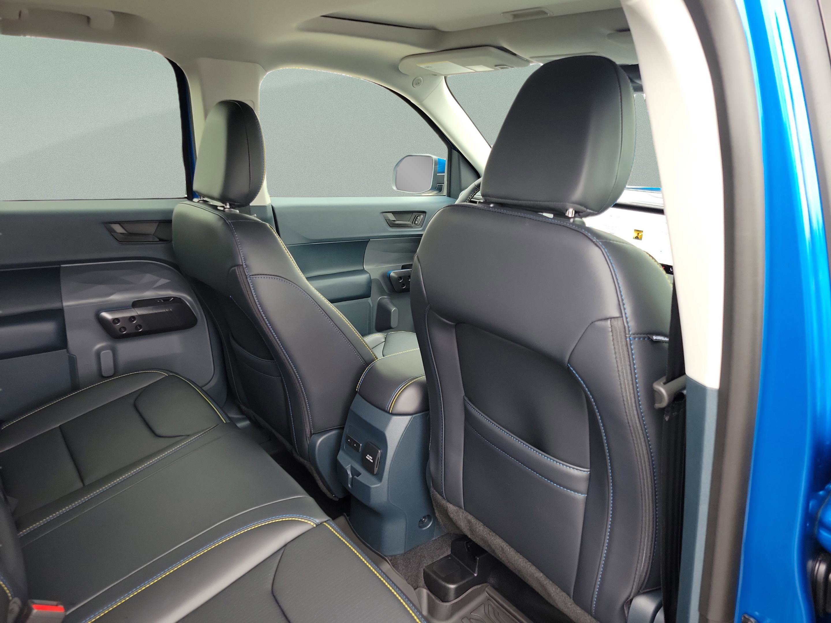 New 2026 Ford Maverick Lobo image 22