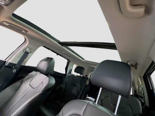 New 2026 Kia Sorento SX image 23
