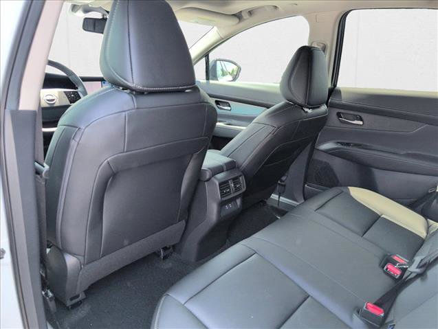 New 2025 Nissan Murano SL w/ Cargo Package image 17