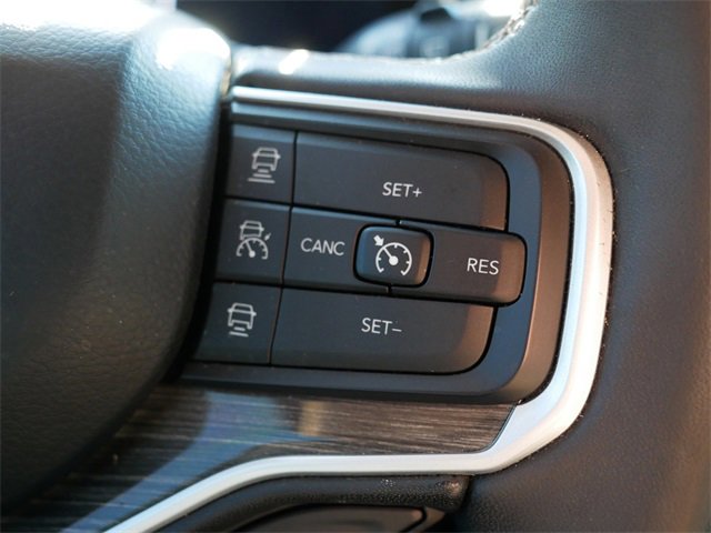 Used 2022 Jeep Wagoneer Series III w/ Premium Group I image 25