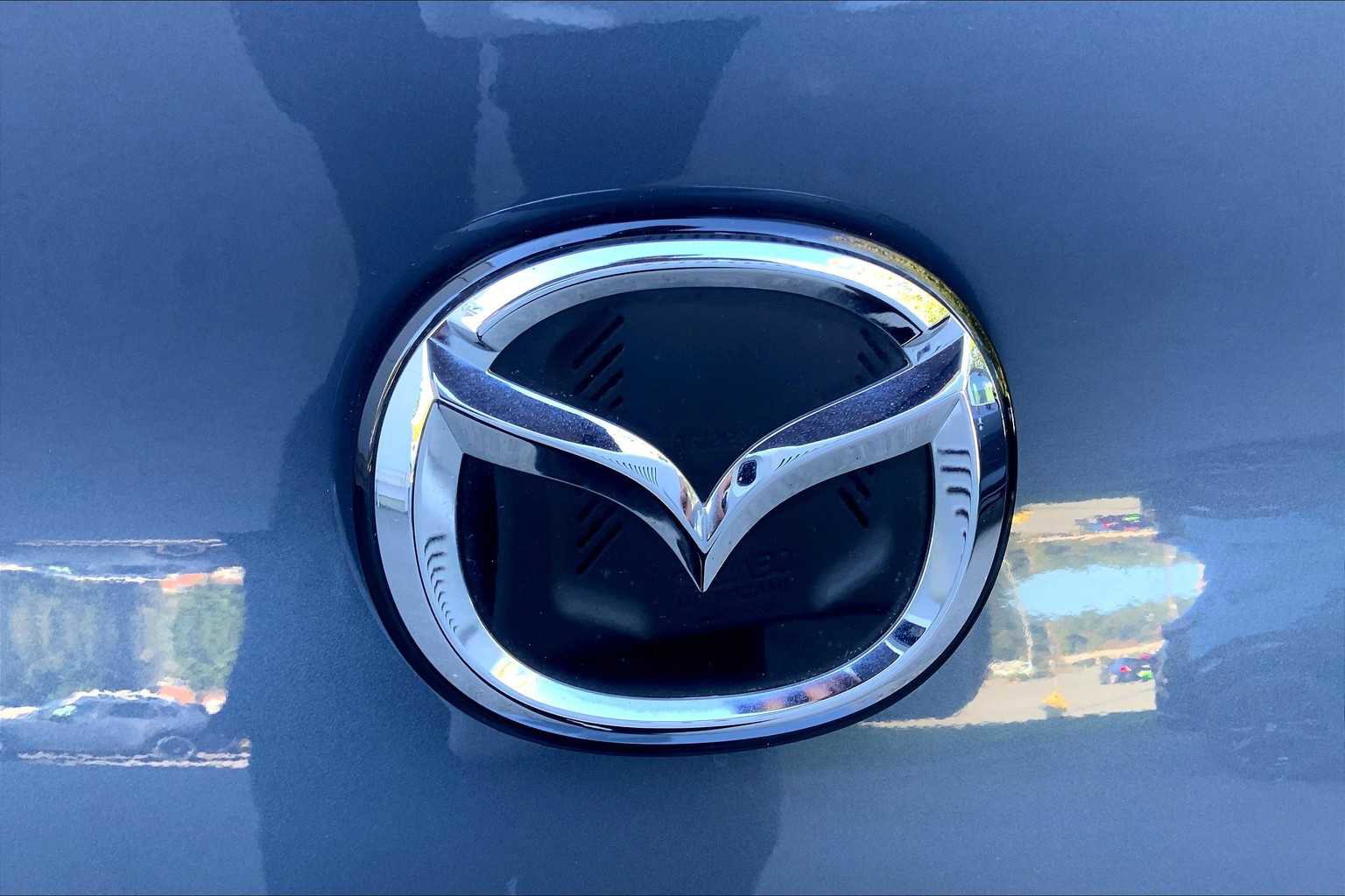 Used 2023 MAZDA MAZDA3 s image 31